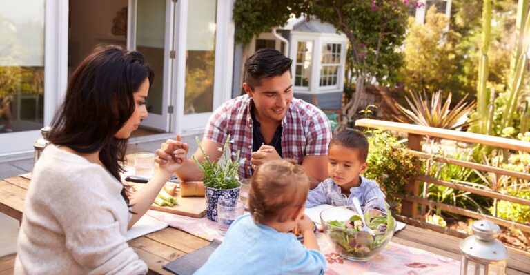 Will Secular Conservatives Have Conservative Grandchildren?