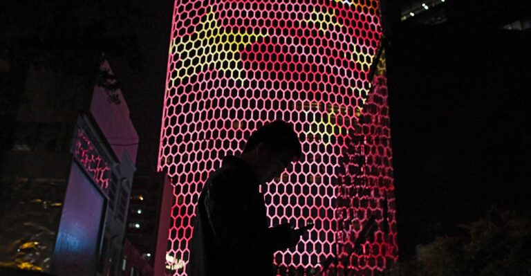 America Imports Nearly $79 Billion in Cellphones, Other Household Goods From China