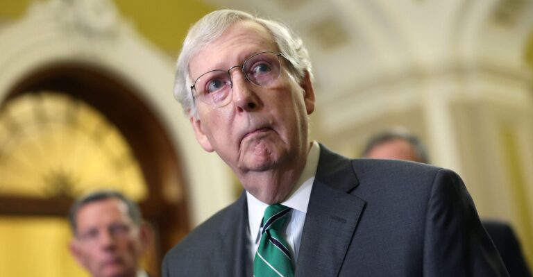 Mitch McConnell Freezes Up Again at Press Conference