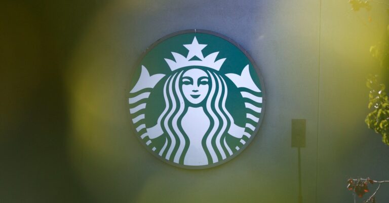Even Starbucks Is Failing in Crime-Ridden San Francisco