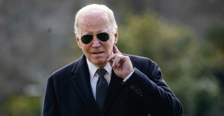 Biden Gives Bureaucrats Biggest Pay Bump Since Carter