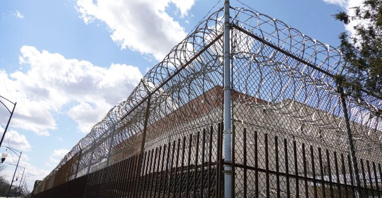 In Chicago, Violent Criminals Go Free While This Man Languishes in Jail