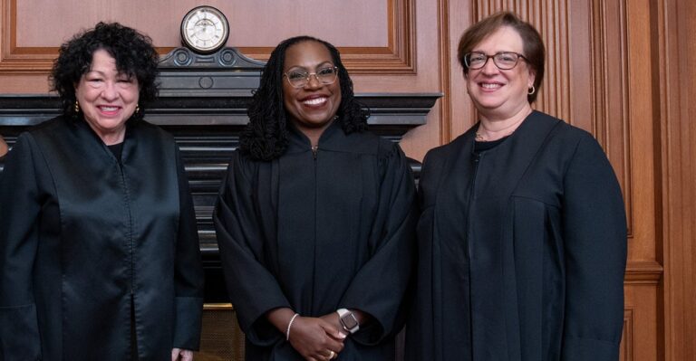 Supreme Court Grills Government on US Law Requiring Emergency Care: Does It Trump State Law Restricting Abortion?