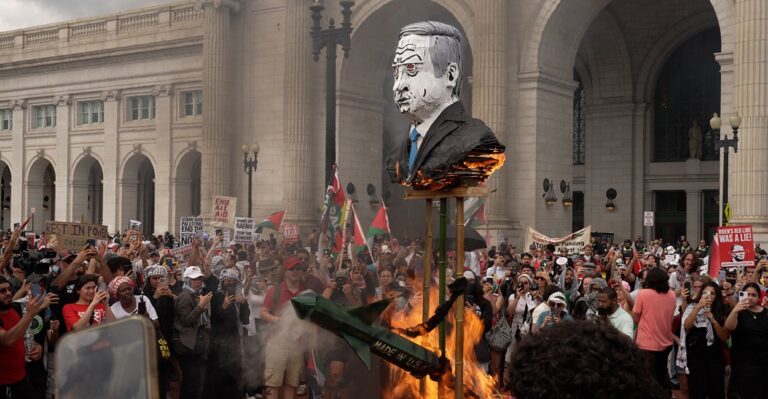 Questions Remain About How Pro-Hamas Mob Overwhelmed Park Police in DC