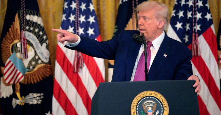 EXCLUSIVE: Trump Admin to Increase Accountability for Federal Employees