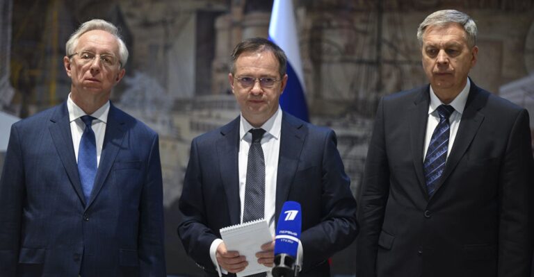 Russia and Ukraine Hold Direct Talks for First Time in Over 3 Years