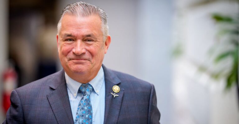 Republicans Lose Another Strong Contender to Help Keep House Majority