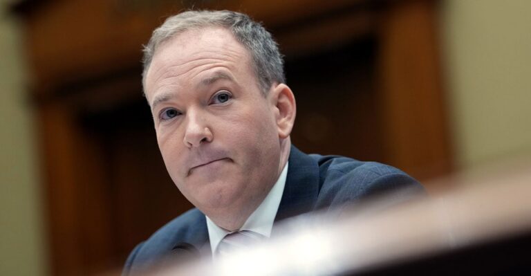 Trump’s EPA Cuts Nearly 4,000 Jobs, Saves Taxpayers $750 Million