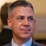 Banks Urges GOP to Be Working Class Party