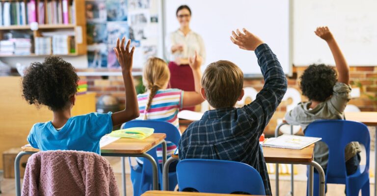 4 Red States Defy National Education Trends, See Higher Math, Reading Scores
