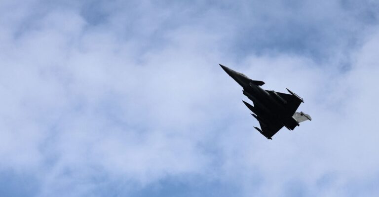 In Warning to Russia, Poland Pledges to Shoot Down Threatening Objects