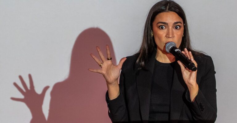 AOC’s Popularity Should Alarm Democrat Leaders