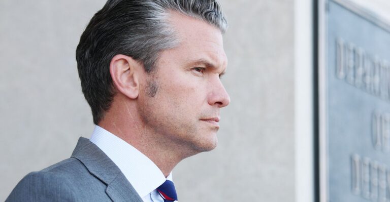 Speculation on Why Pete Hegseth Abruptly Called Top Military Leaders to a Meeting   