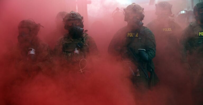Judge Blocks Deployment of National Guard to Portland