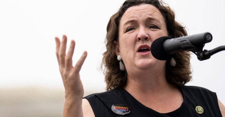 Campaign Professional Reacts to Katie Porter’s Press Meltdown  