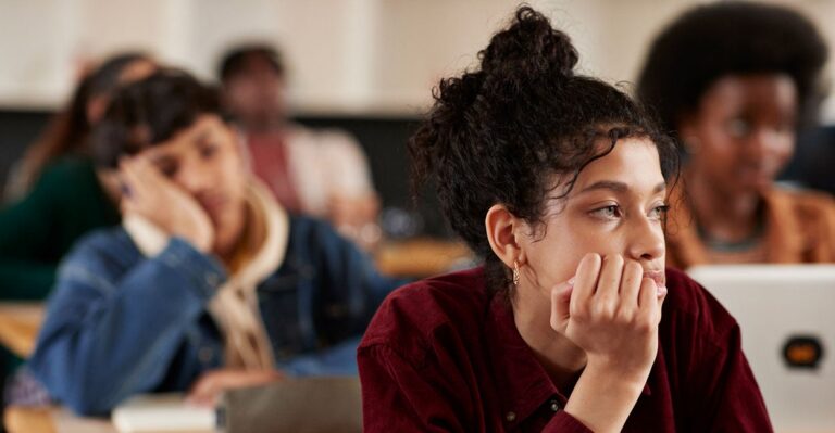 Union Gives Teachers ‘Interrupting Whiteness’ Classes and More in Radical Left Training Series