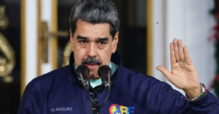 Trump Gives Maduro Opportunity to Leave Venezuela Safely, According to Report