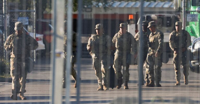 Supreme Court Won’t Let Trump Deploy National Guard in Illinois