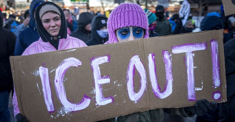 Major Hotel Accused of Refusing Service to ICE Amid Minneapolis Crackdown