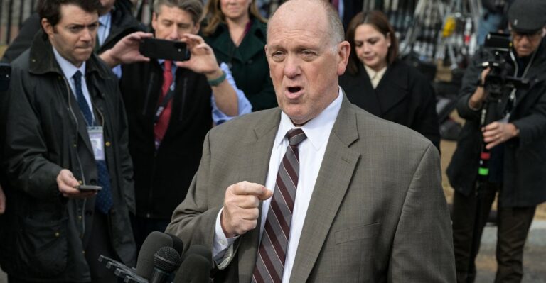 Border Czar Tom Homan Arrives in Minnesota, Meets With Democrats