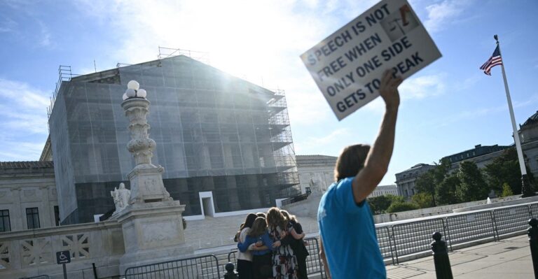Blue States Scrambling to Keep Gender Counseling Censorship Alive After SCOTUS Ruling