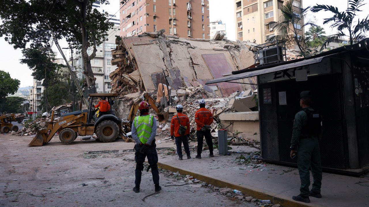 Thousands Feared Dead After Two Major Earthquakes Strike Venezuela