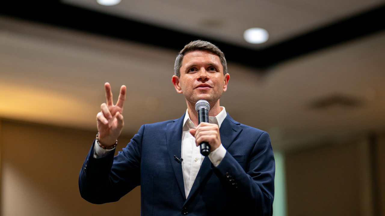 The Democrat Party Is Turning Into a Bunch of Middle-Class Phonies