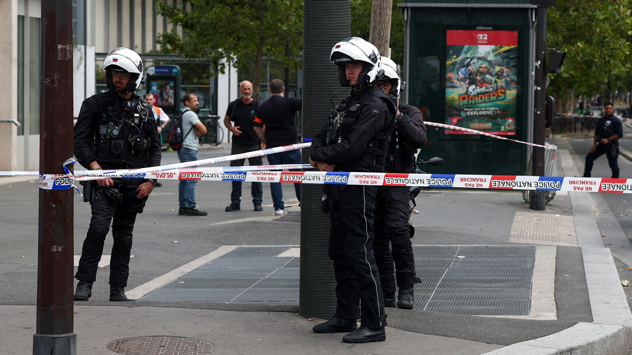 ‘It Is Allah Who Commanded Me’: Knife-Wielding Man Attacks Three Women in Paris