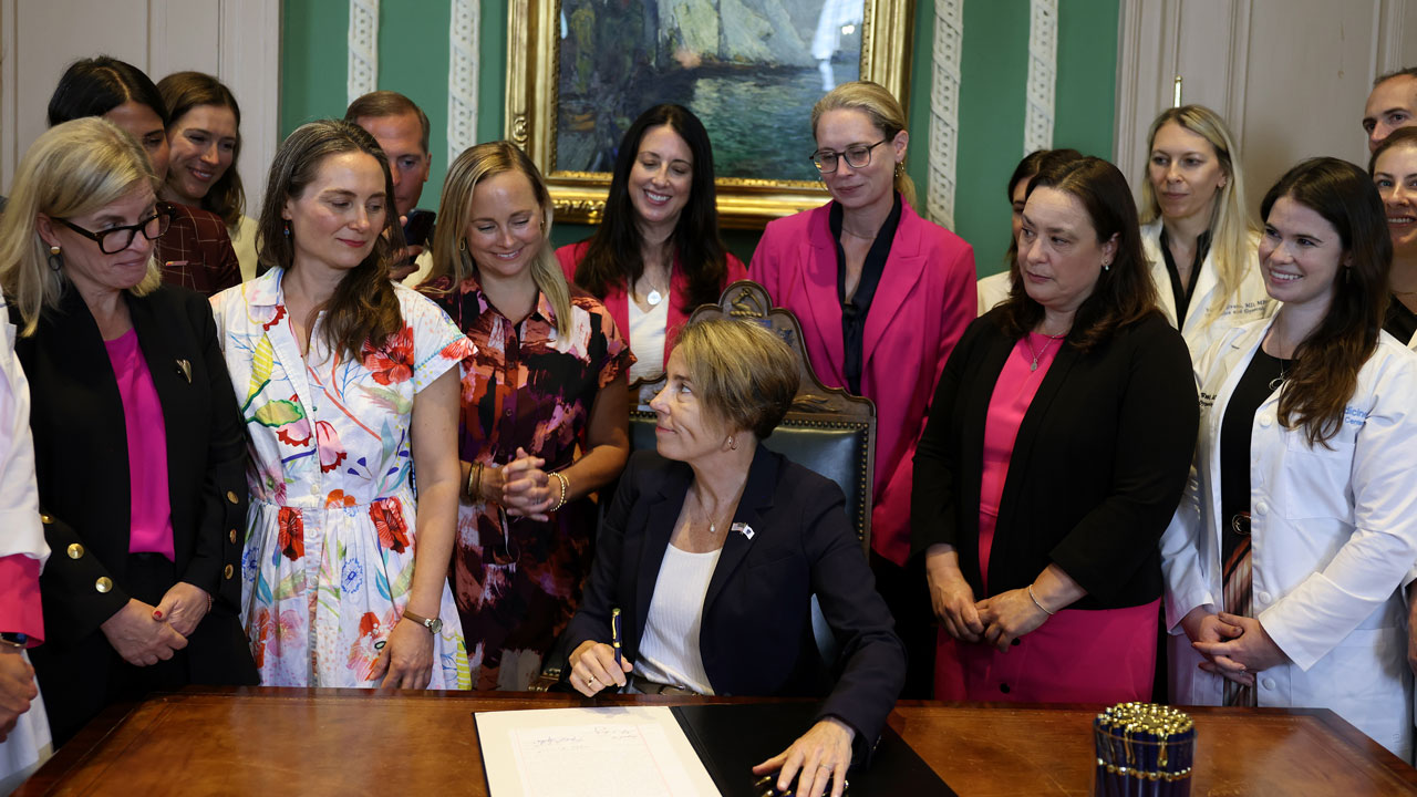 National Media Skip Extreme Pro-Abortion Law in Massachusetts