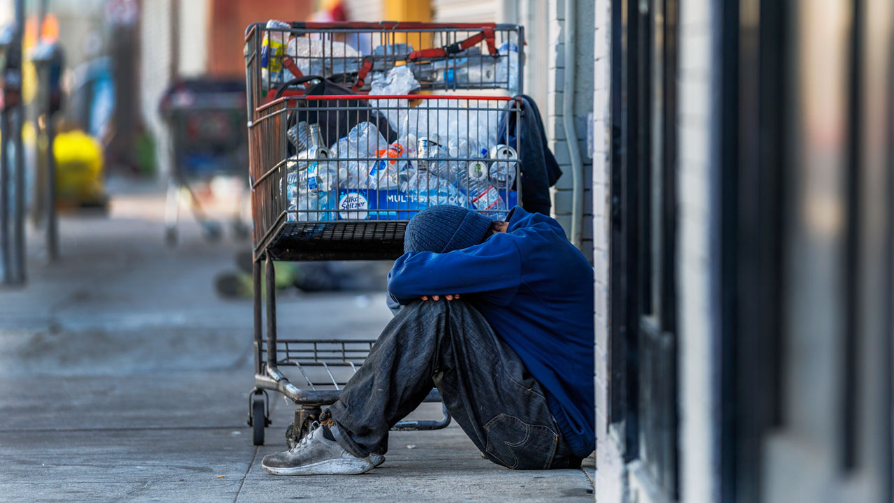 Homelessness Up 20% Under Newsom as Trump Admin Rolls Out ‘Treatment First’ Alternative