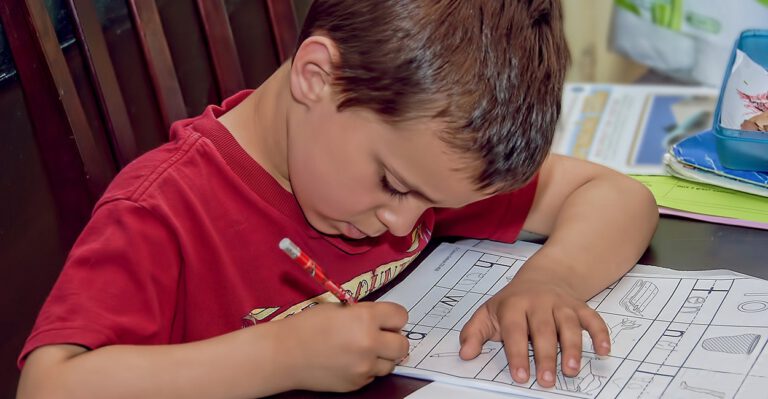 School Board Tells Homeschool Family Their Curriculum Must Be ‘Guided’ by Common Core Standards