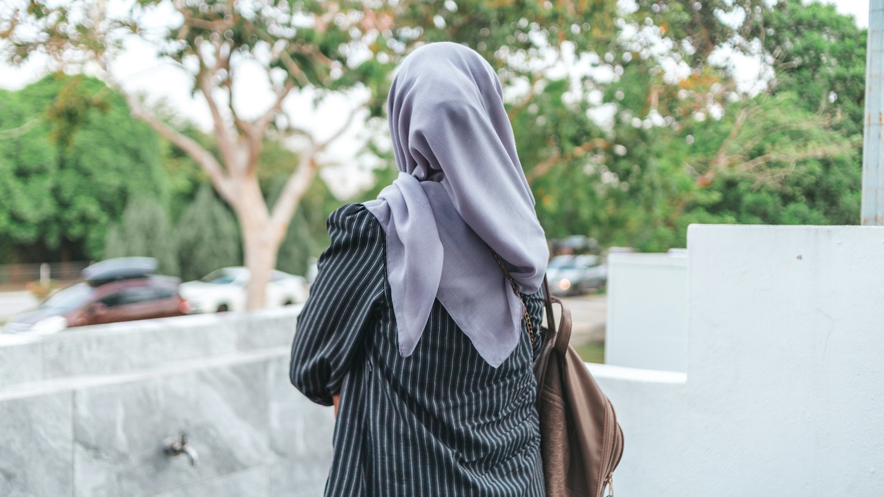 School District Wants $40k for Records on Niqab-Wearing, Muslim High School Teacher