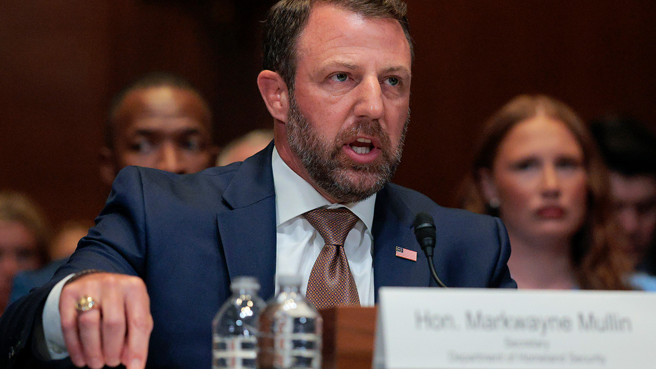 DHS Secretary Blasts Senator for Calling ICE Unconstitutional: ‘If You Don’t Like the Laws, YOU Can Change Them’