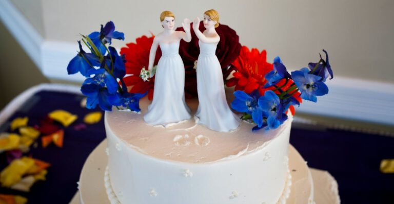 23 Tweets on the Kentucky Clerk Jailed Over Gay Marriage Licenses