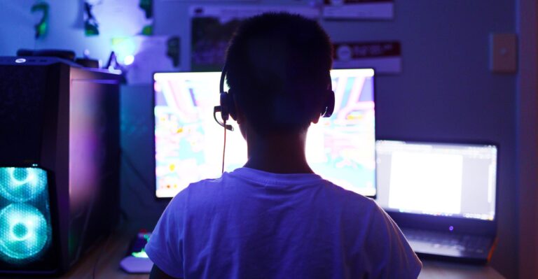 Coalition Calls for Lawmakers, Tech Industry to Make AI Safer for Kids