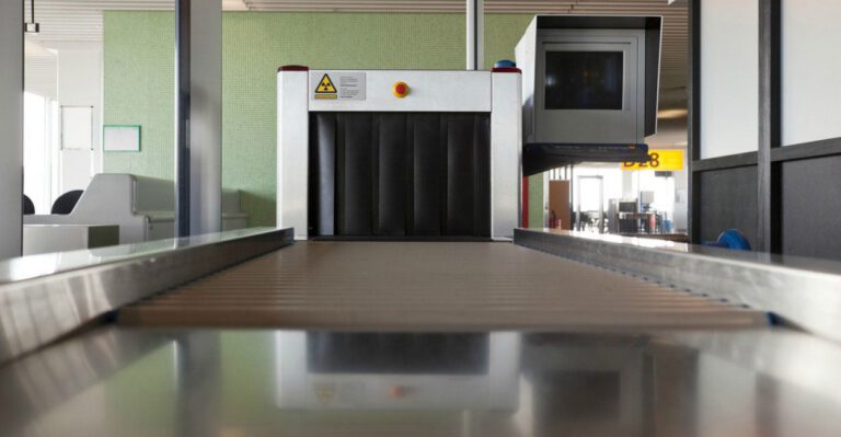 This Alternative to the Laptop Ban Would Tighten Airport Security at Low Inconvenience