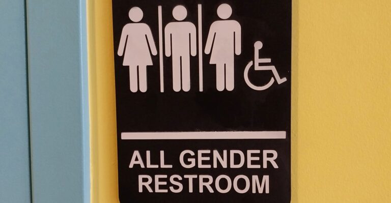 It Took 22 Minutes for Revolt After High School Put Tampon Dispenser in Boys Restroom