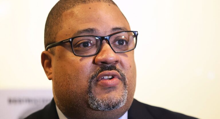 Bad Defenses of Bragg’s Trump Prosecution