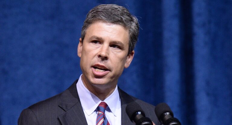 Tennessee Mayor’s ‘Hate’ Council Strategized With Far-Left Group Demonizing Moms for Liberty