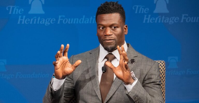Ex-NFL Star Shares How to Advance the Ball on Pro-Life Culture in Post-Roe America