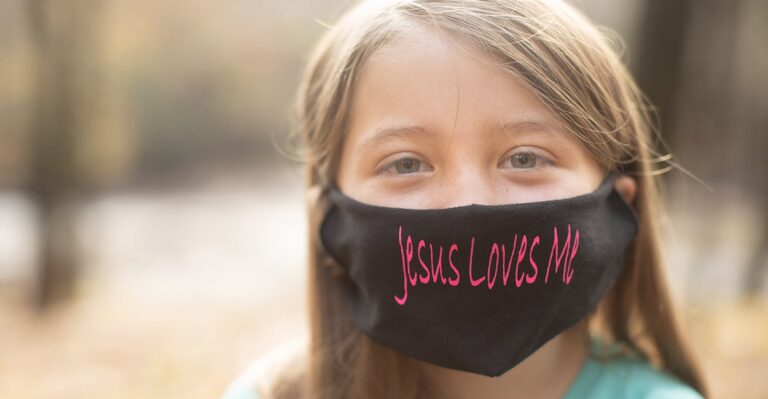 Mom Files Lawsuit After Teacher Tells Third Grader She Can’t Wear ‘Jesus Loves Me’ Mask
