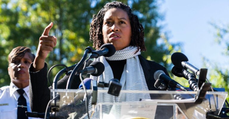 Capital Crime Wave Prompts DC Mayor’s Major Reversal on Police Restraints