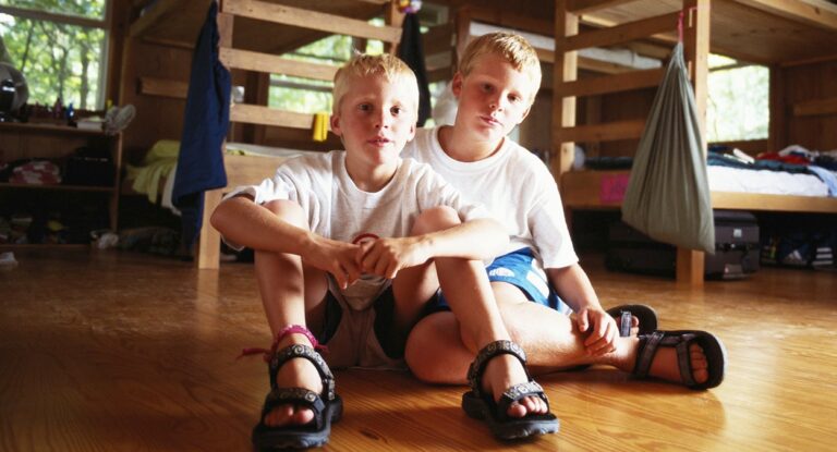 EXCLUSIVE: Missouri School District Assigns Roommates Based on Gender Identity Rather Than Biology