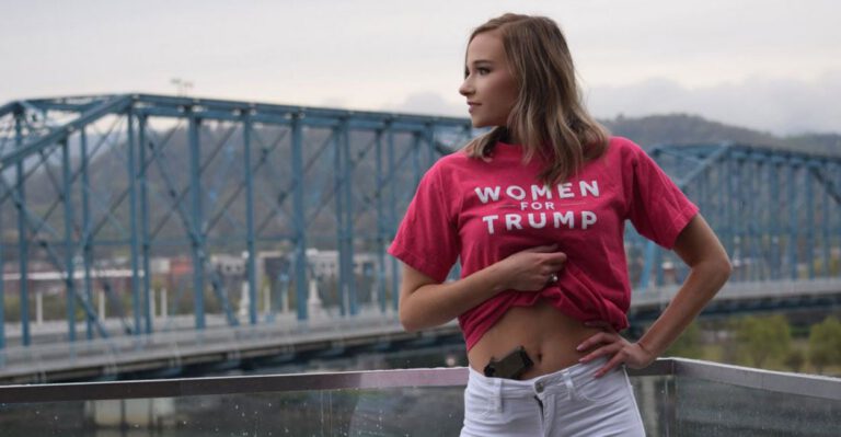 College Student Poses With Gun for Graduation Photo, Firing Up Twitter