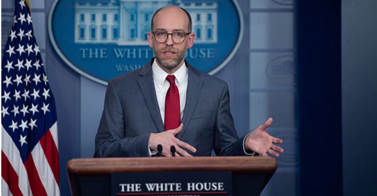 Trump’s 2020 Budget Seeks More Border Wall Funding, Work Requirements for Welfare