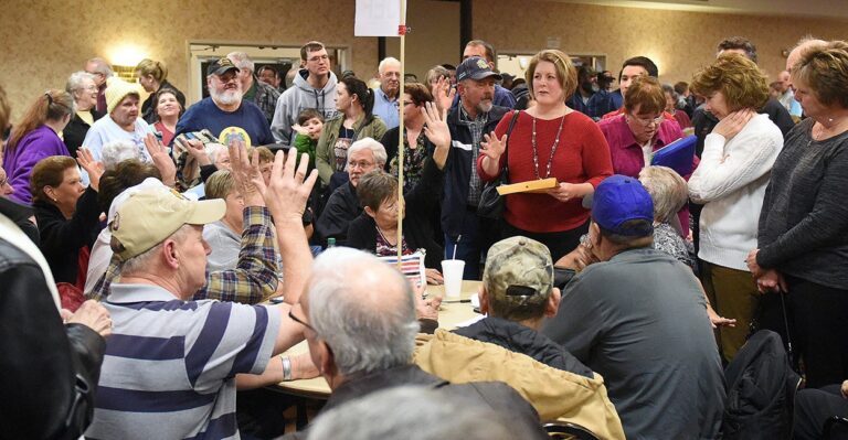 How the Iowa Caucuses Work