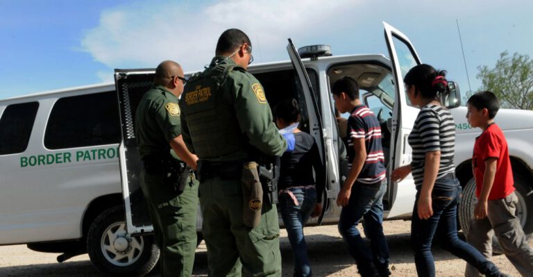 Fixing This Immigration Loophole Would Help Address Child Migrants