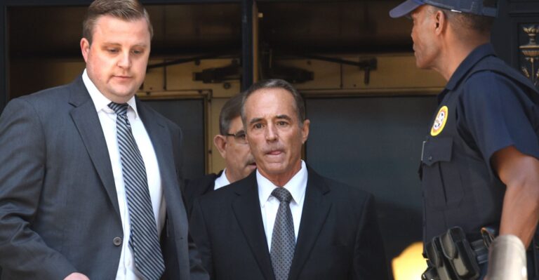 Pardoned Insider Trader Jumps in Congested House Race