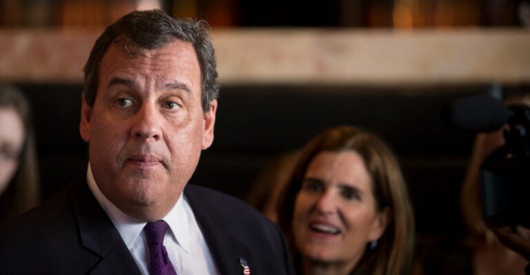Why Chris Christie Wants to Defund Sanctuary Cities