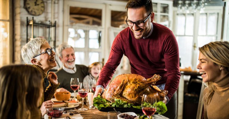 Dreading Thanksgiving Conversations? Keep These 3 Points in Mind for a Civil Discussion